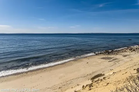 78 Hammett Road Chilmark MA 02535