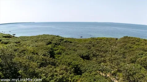 78 Hammett Road Chilmark MA 02535