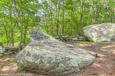 44 Cencelle Chilmark MA 02535