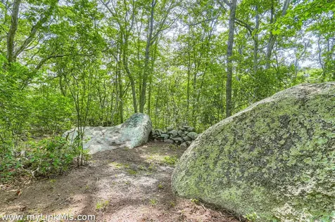 44 Cencelle Chilmark MA 02535