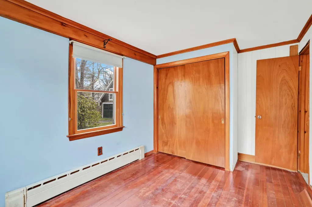 119 North William Street Vineyard Haven MA 02568