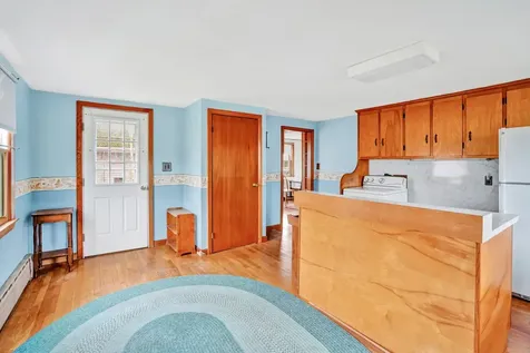119 North William Street Vineyard Haven MA 02568