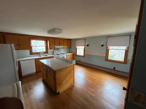 119 North William Street Vineyard Haven MA 02568