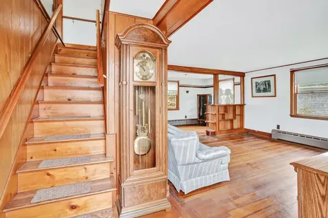 119 North William Street Vineyard Haven MA 02568