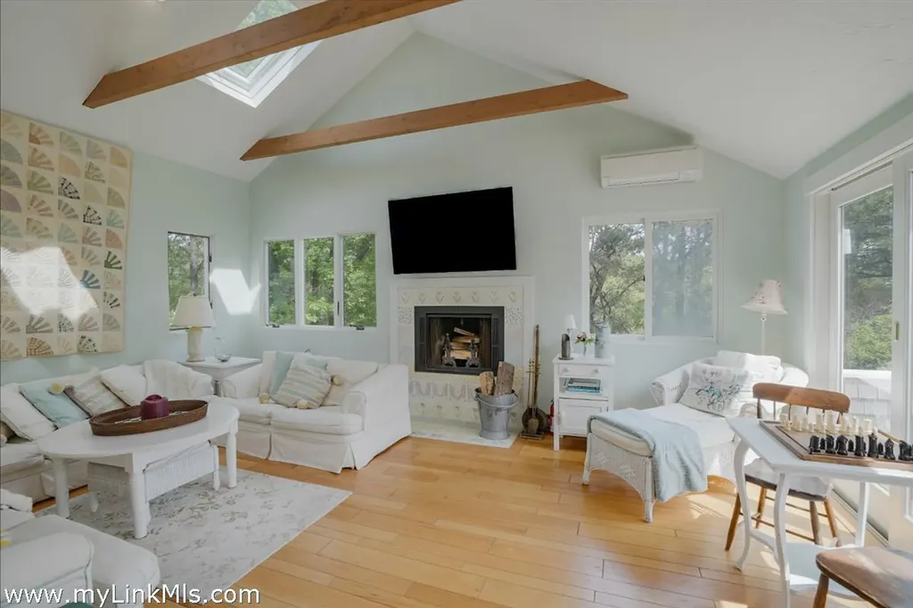 50 Hidden Cove Road Oak Bluffs MA 02557