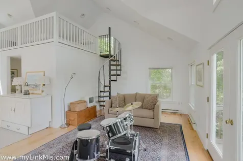 50 Hidden Cove Road Oak Bluffs MA 02557