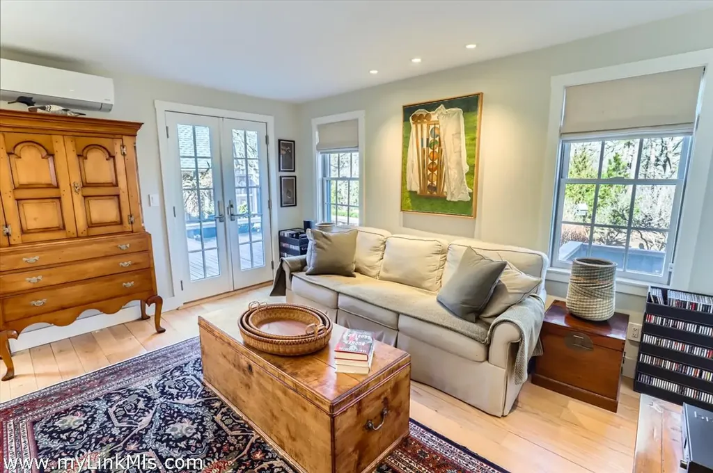 20 Edson Forest Road West Tisbury MA 02575