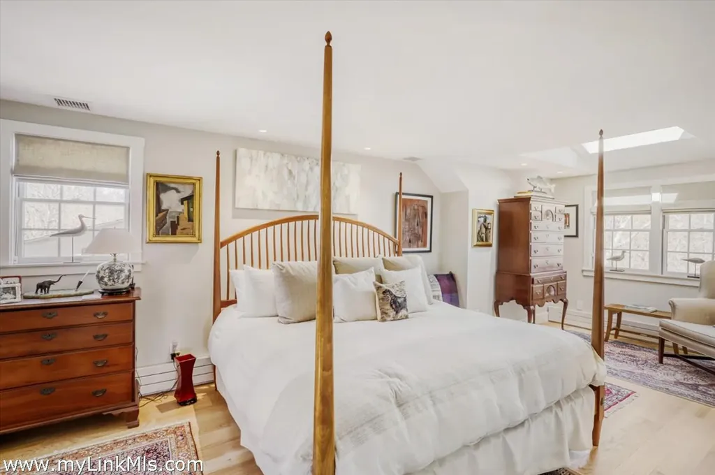 20 Edson Forest Road West Tisbury MA 02575