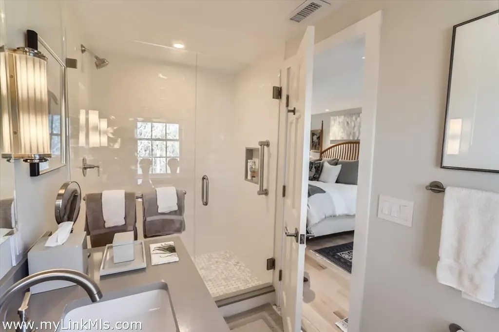 20 Edson Forest Road West Tisbury MA 02575