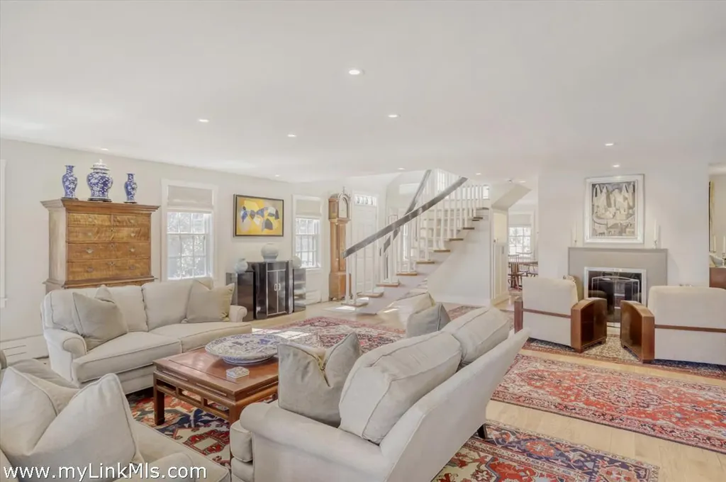 20 Edson Forest Road West Tisbury MA 02575