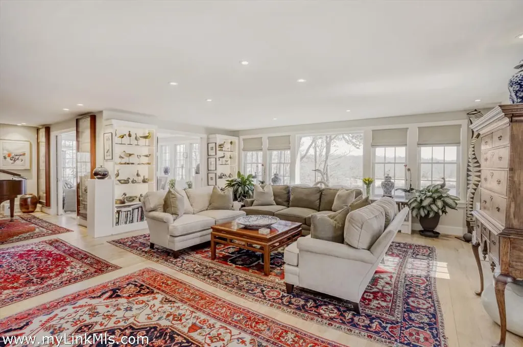 20 Edson Forest Road West Tisbury MA 02575