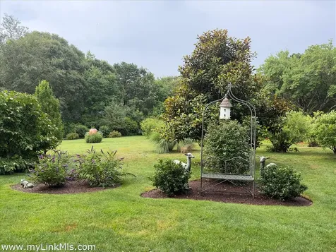 20 Edson Forest Road West Tisbury MA 02575