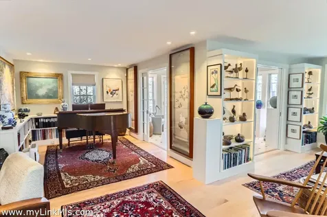 20 Edson Forest Road West Tisbury MA 02575