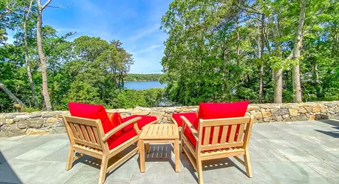 309 Barnes Road Oak Bluffs MA 02557