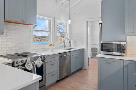 309 Barnes Road Oak Bluffs MA 02557