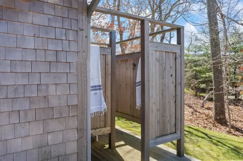 309 Barnes Road Oak Bluffs MA 02557