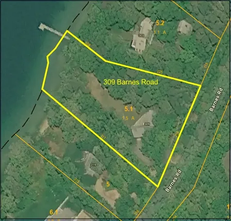 309 Barnes Road Oak Bluffs MA 02557