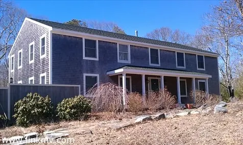 515 Edgartown Road Vineyard Haven MA 02568