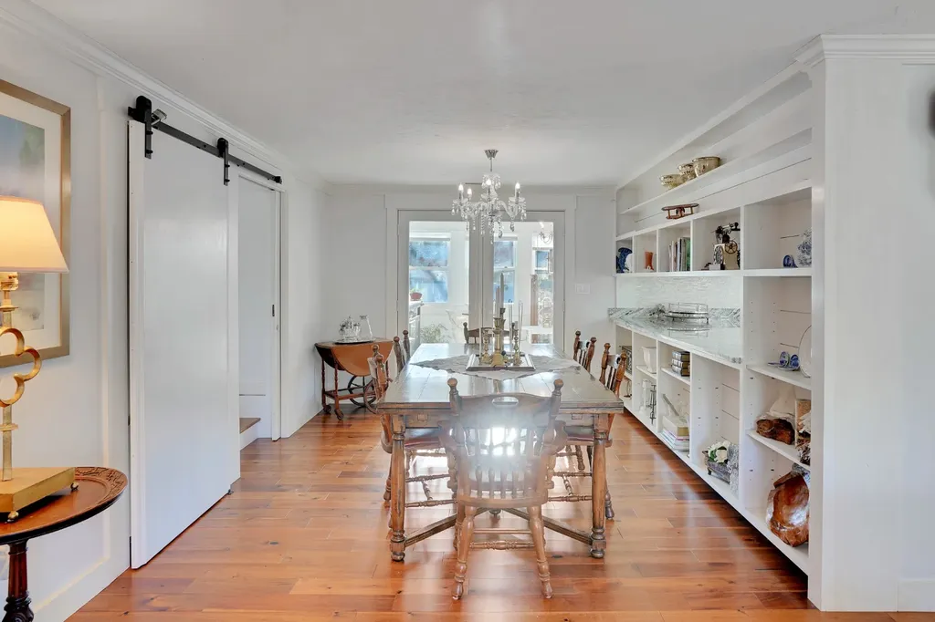 110 Clover Hill Drive Vineyard Haven MA 02568