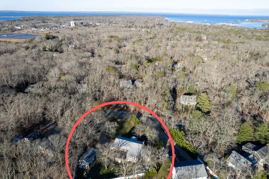 110 Clover Hill Drive Vineyard Haven MA 02568