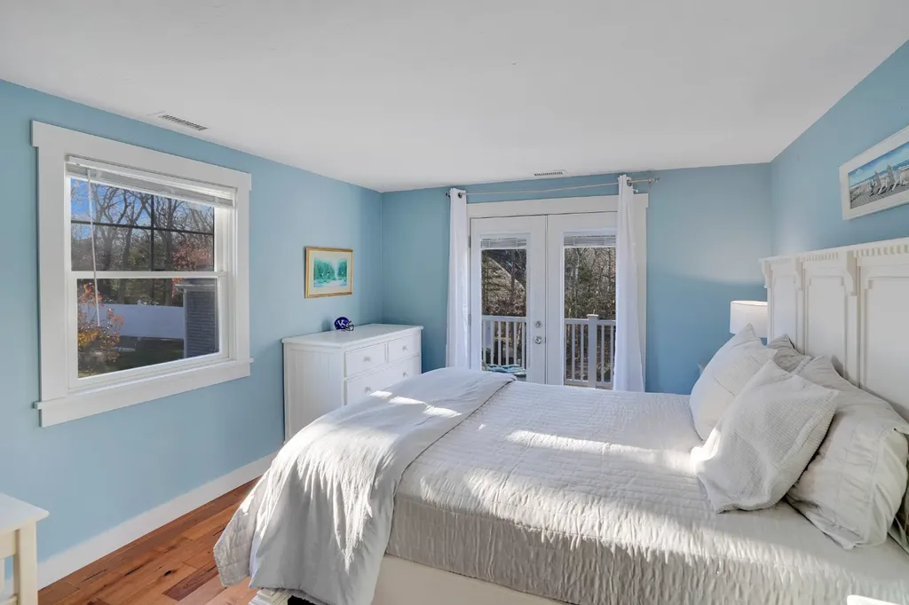 110 Clover Hill Drive Vineyard Haven MA 02568