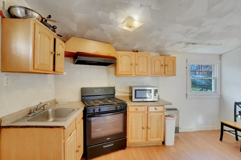 110 Clover Hill Drive Vineyard Haven MA 02568