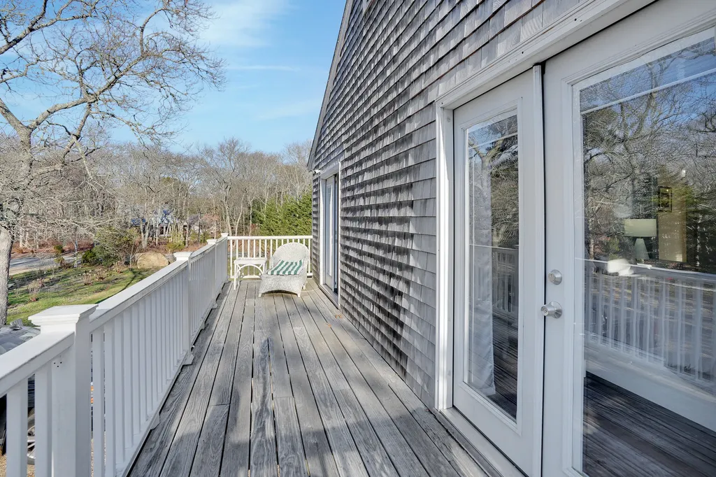 110 Clover Hill Drive Vineyard Haven MA 02568