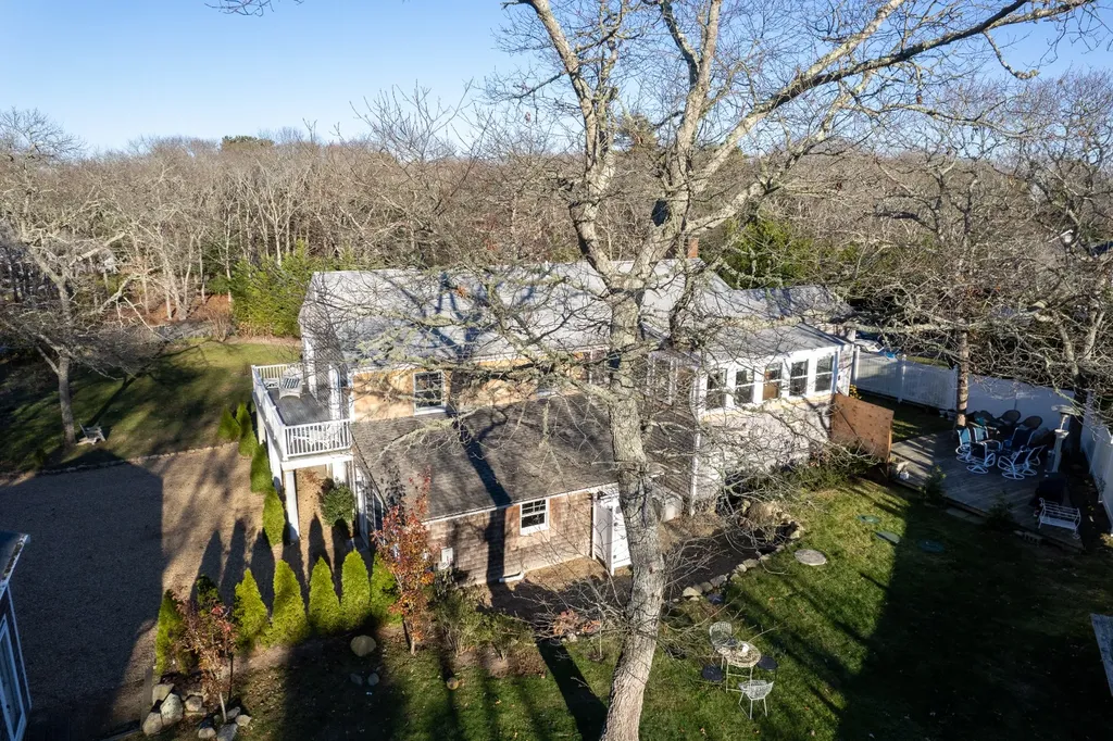 110 Clover Hill Drive Vineyard Haven MA 02568