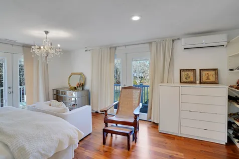 110 Clover Hill Drive Vineyard Haven MA 02568