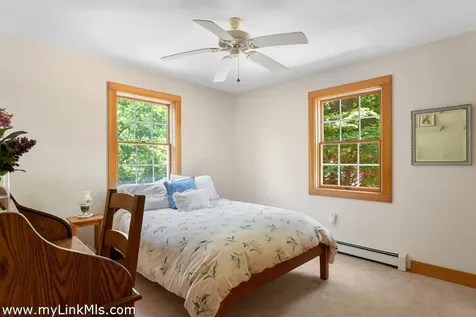 111 Charles Neck Way West Tisbury MA 02575