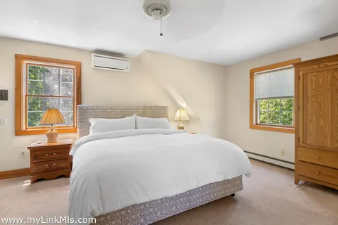 111 Charles Neck Way West Tisbury MA 02575