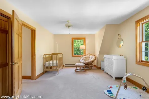 111 Charles Neck Way West Tisbury MA 02575