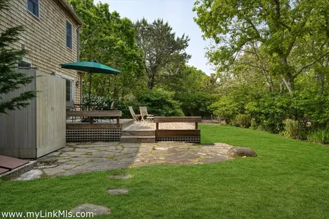 111 Charles Neck Way West Tisbury MA 02575
