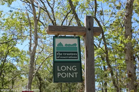 111 Charles Neck Way West Tisbury MA 02575