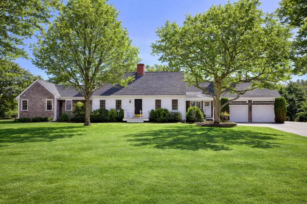 2 Bold Meadow Road Edgartown MA 02539