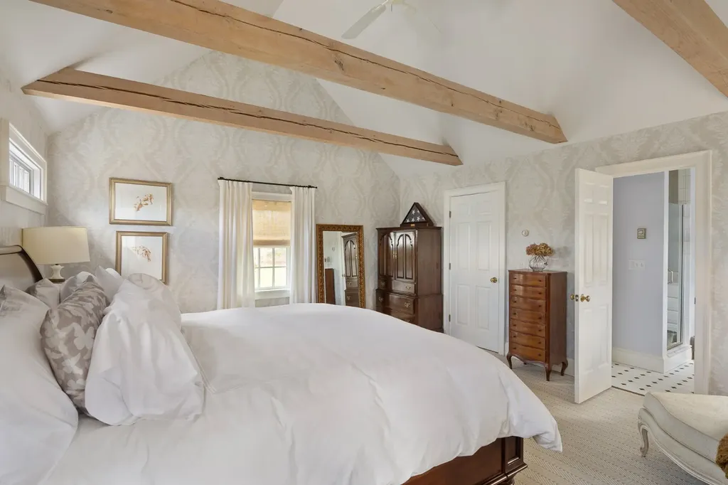 2 Bold Meadow Road Edgartown MA 02539