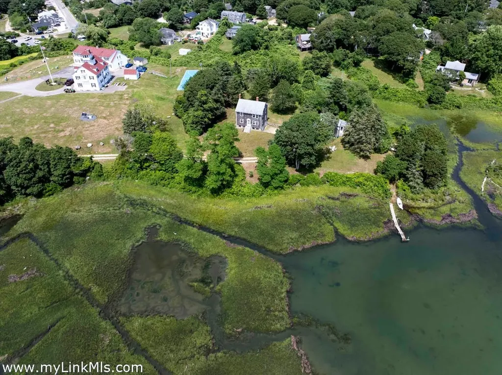 34 Edys Island Way Chilmark MA 02535