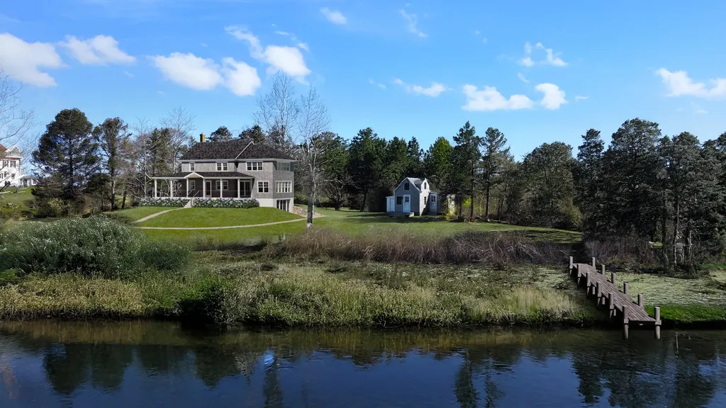 34 Edys Island Way Chilmark MA 02535