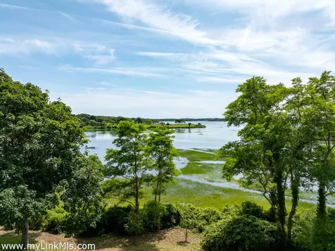 34 Edys Island Way Chilmark MA 02535