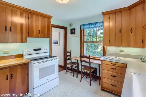 34 Edys Island Way Chilmark MA 02535
