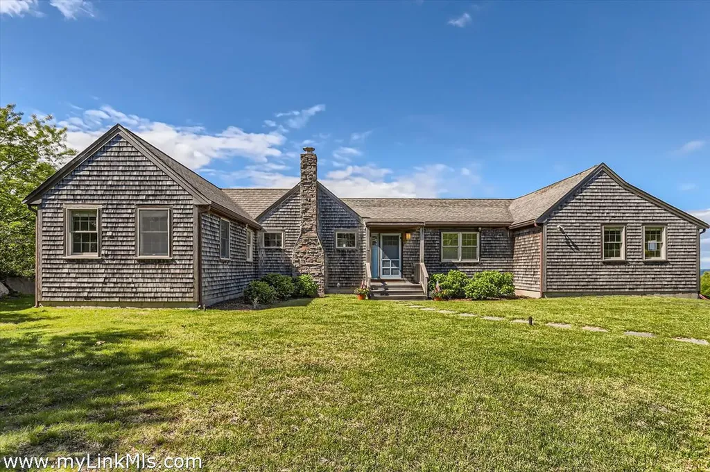 370 Lighthouse Road Aquinnah MA 02535