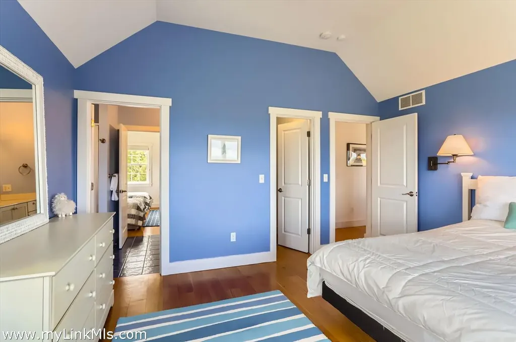 370 Lighthouse Road Aquinnah MA 02535