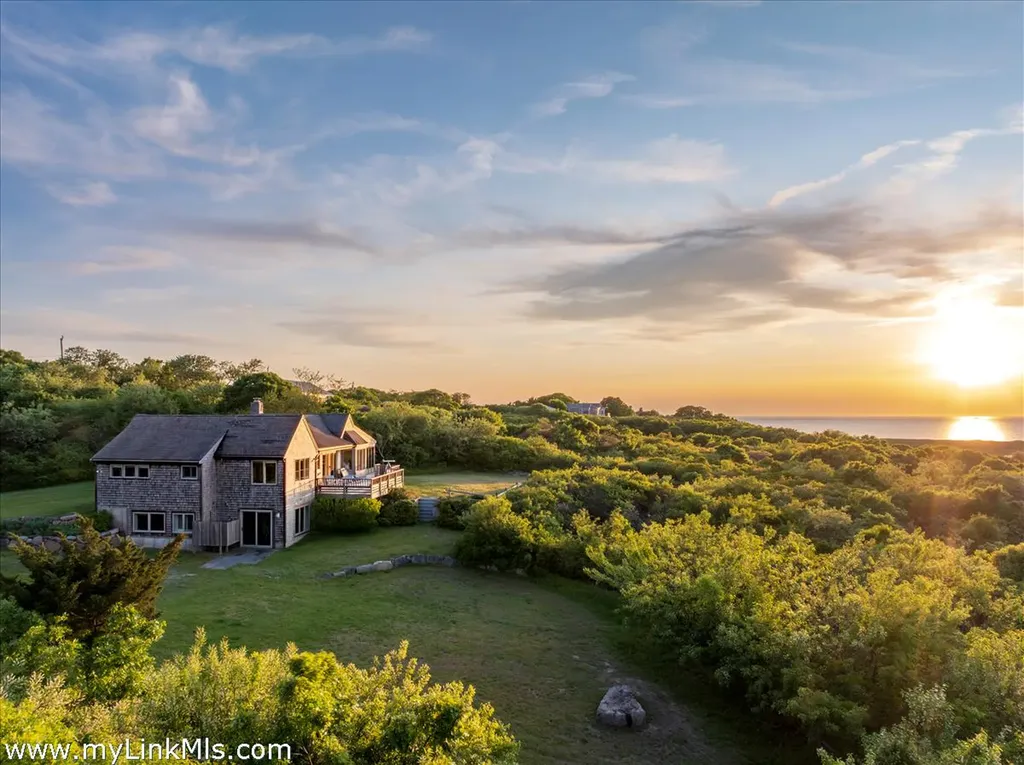 370 Lighthouse Road Aquinnah MA 02535