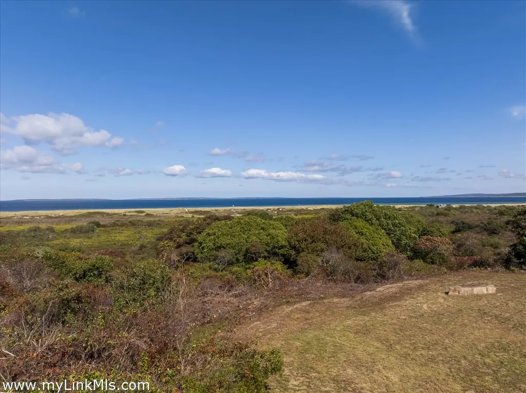 370 Lighthouse Road Aquinnah MA 02535
