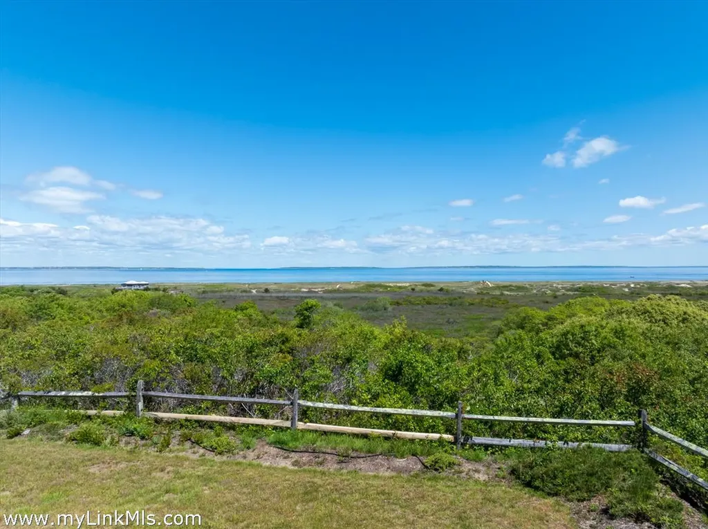 370 Lighthouse Road Aquinnah MA 02535