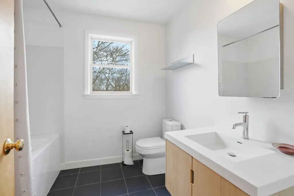 78 Forest Avenue Oak Bluffs MA 02557
