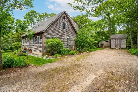 78 Forest Avenue Oak Bluffs MA 02557