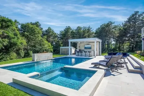 7 Katama Drive Edgartown MA 02539