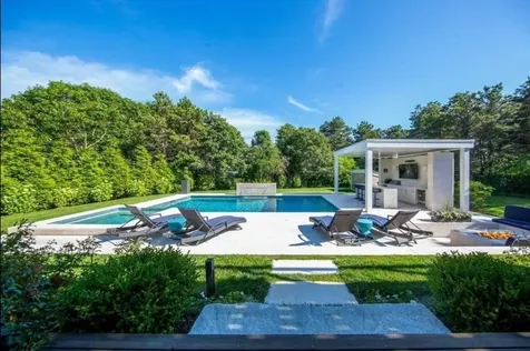 7 Katama Drive Edgartown MA 02539