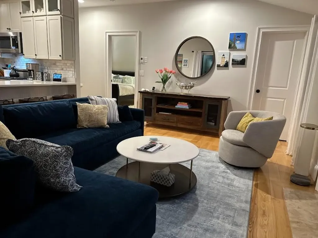 28 Beach Road Oak Bluffs MA 02557